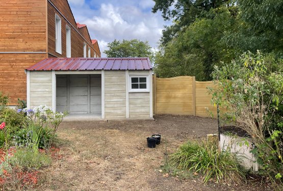 Abri de jardin en béton aspect bois 1 pente